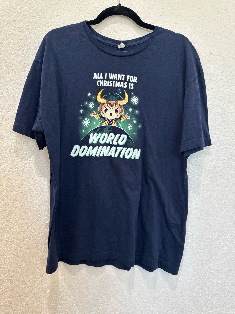 Marvel Loki Christmas T Shirt Mens XL All I Want For Christmas World Domination